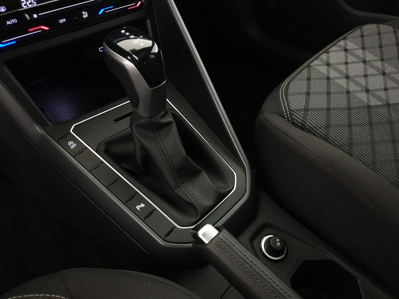 Volkswagen Taigo 1.5 tsi r-line 150cv dsg