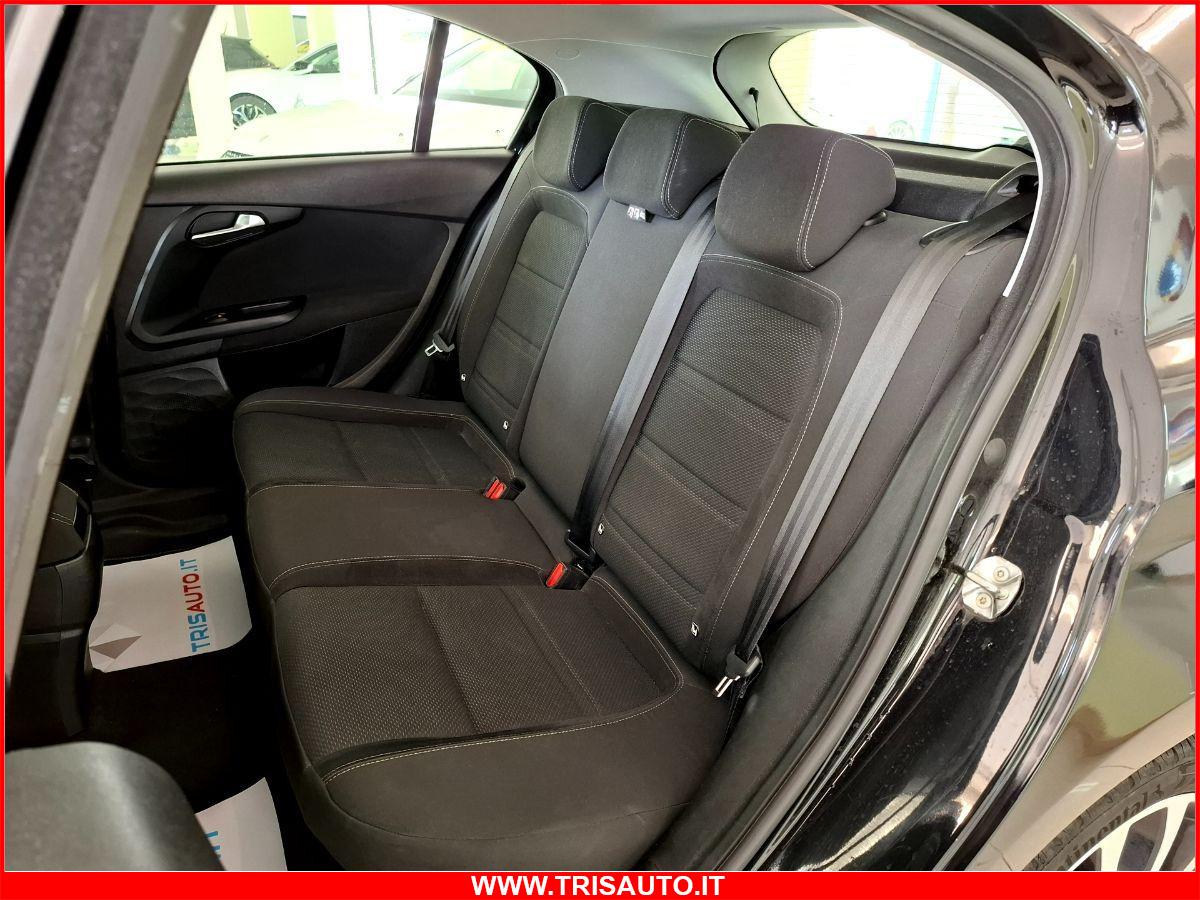 FIAT Tipo 1.4 Lounge 5p (LUCI LED+NAVI)