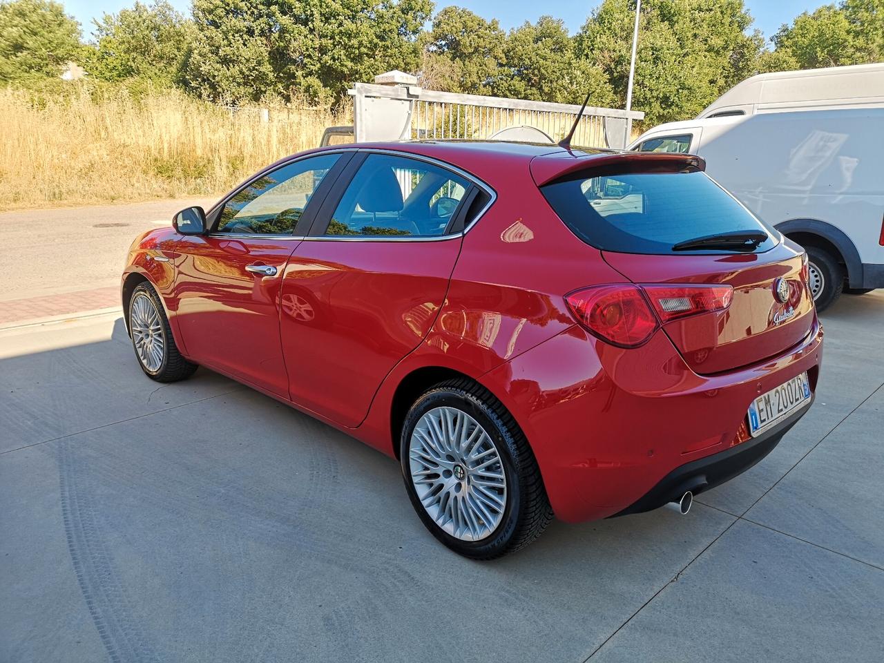 Alfa Romeo Giulietta 1.6 JTDm-2 105 CV Exclusive