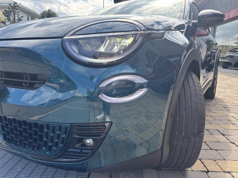 Fiat 600 1.2 hybrid La Prima 110cv auto LED-NAVI-18"