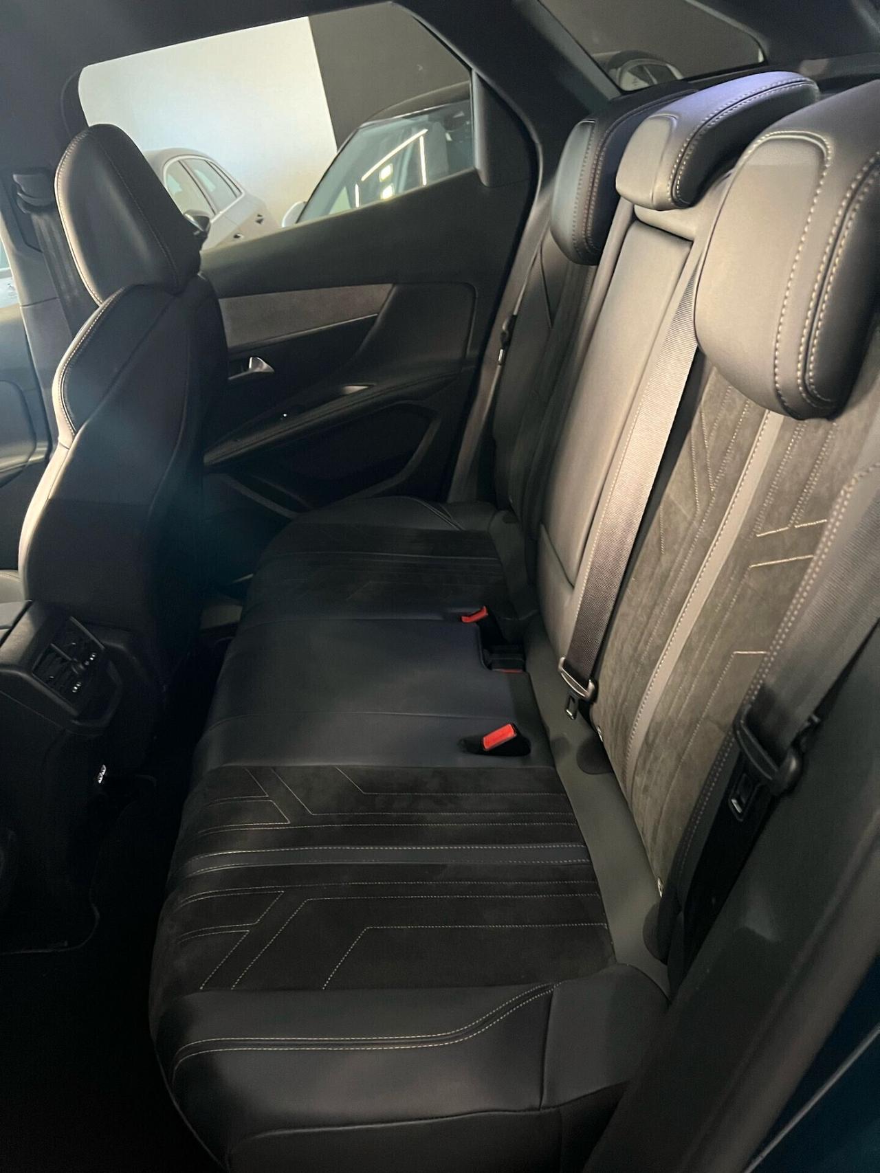 Peugeot 3008 1.5 BlueHDi 130 S&S EAT8 GT
