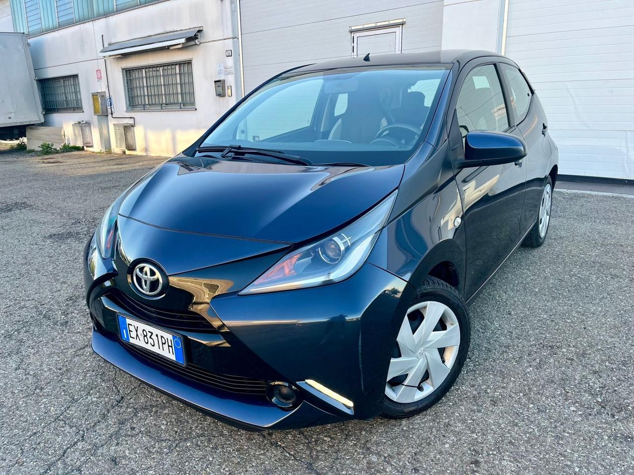 Toyota Aygo 1.0benz 2014 91.000km per neopatentati