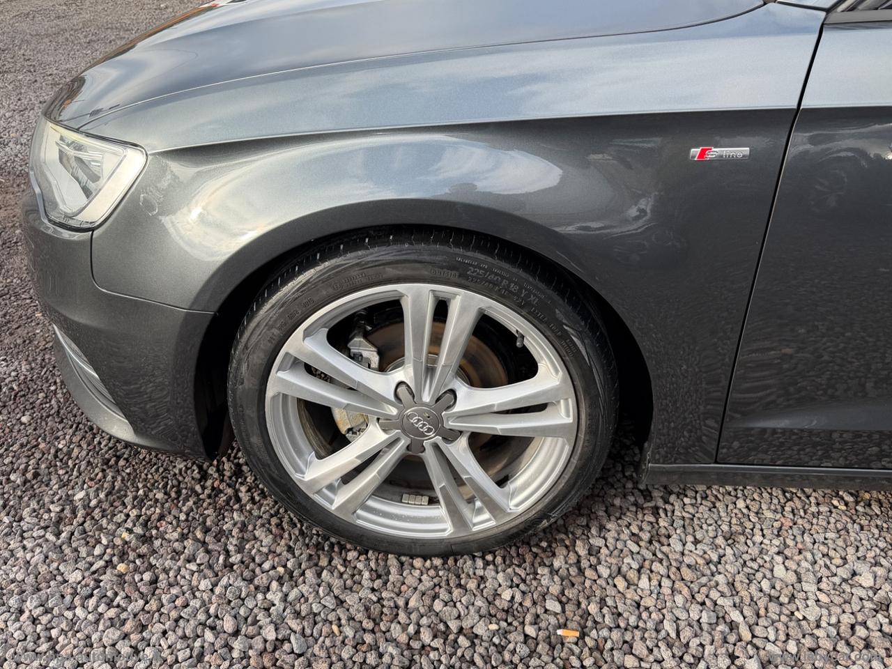 AUDI A3 SPORTBACK 2.0TDI 150 S-line BI-XENON NAVI LED