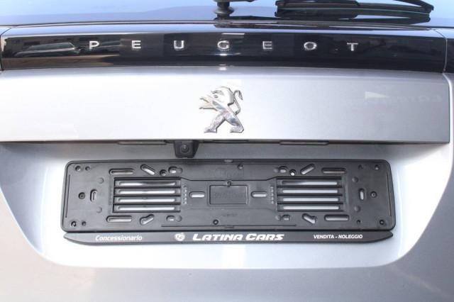 Peugeot 2008 1.2 puretech Active s&s 100cv Con CARPLAY