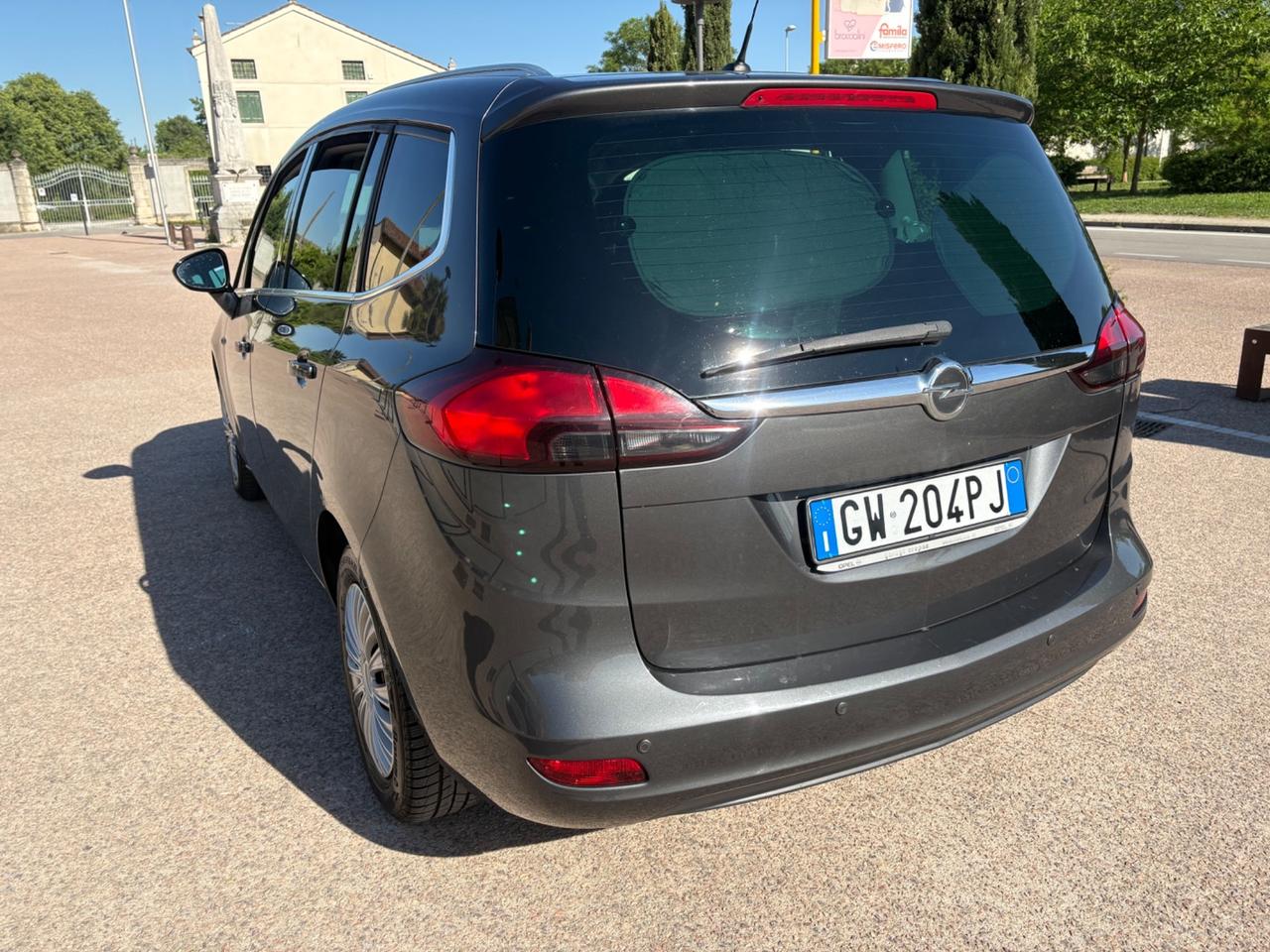 Opel Zafira Tourer 2.0 CDTi 130CV .7posti 2012