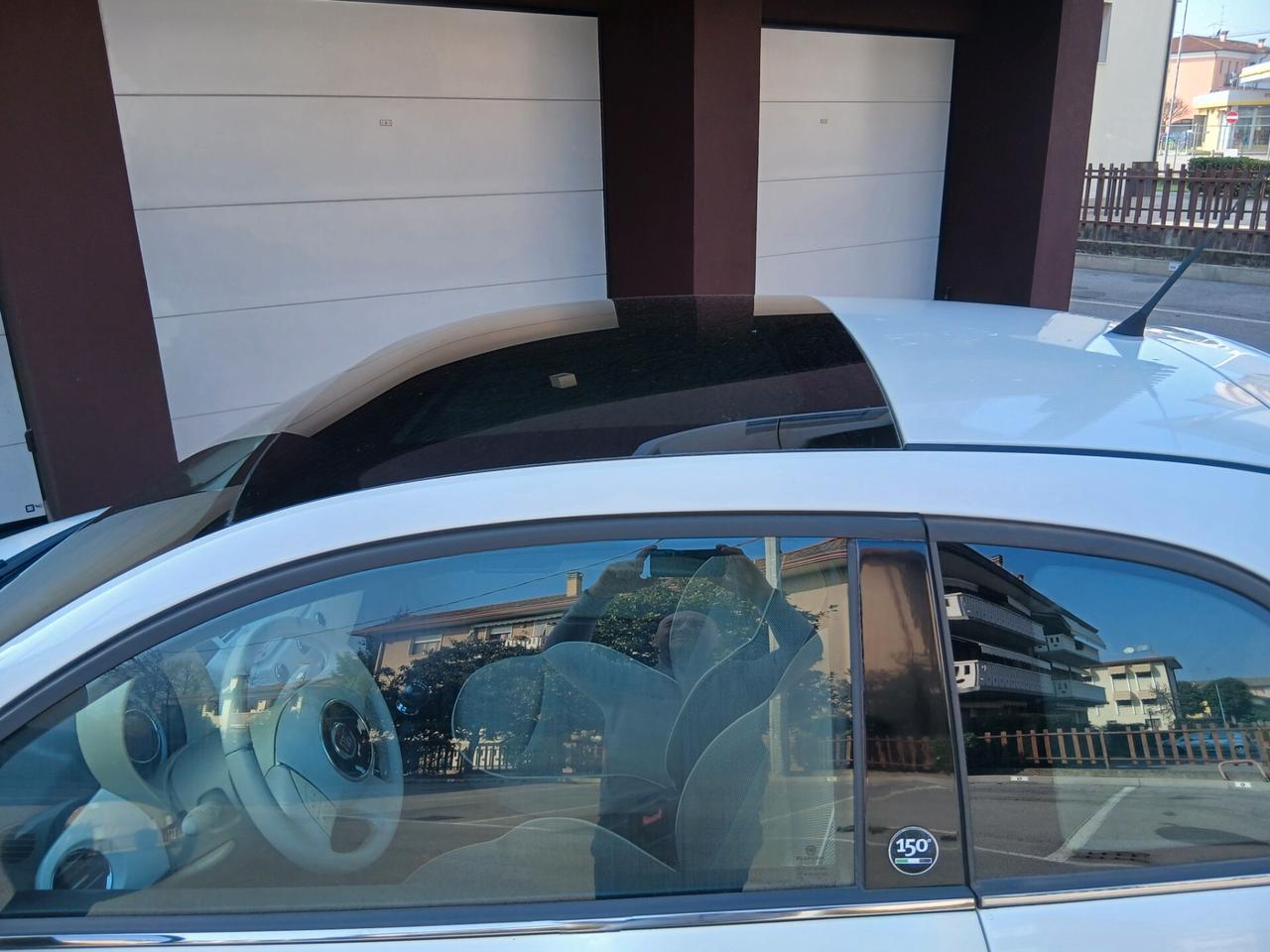 Fiat 500 1.2 Lounge + Navi OK per neo patentato