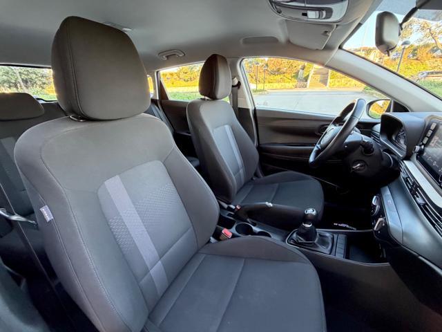 HYUNDAI i20 1.2 MPI CONNECTLINE+VIRTUAL+NAVI+RCAM+PDC