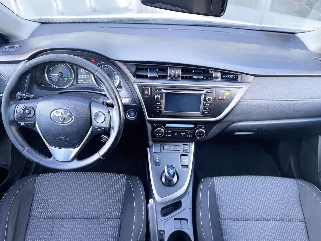 Toyota Auris 1.8 Hybrid 99CV E5 Neo - 2014