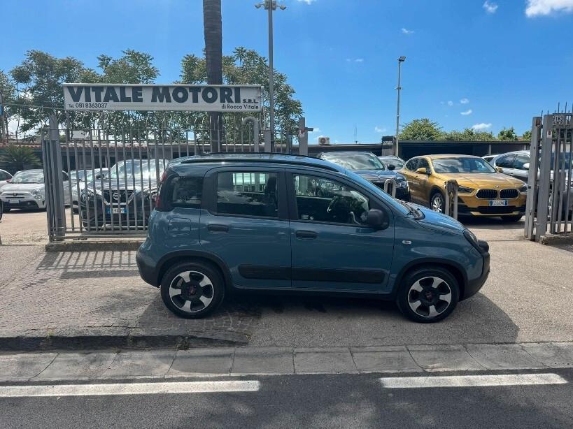 Fiat Panda 1.0 FireFly Hybrid GPL CROSS
