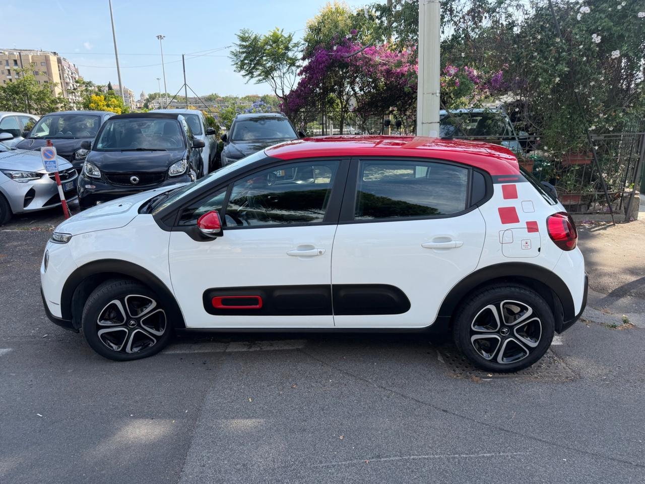 Citroen C3 83cv Benzina 5 porte Shine Navi bicolor pdc
