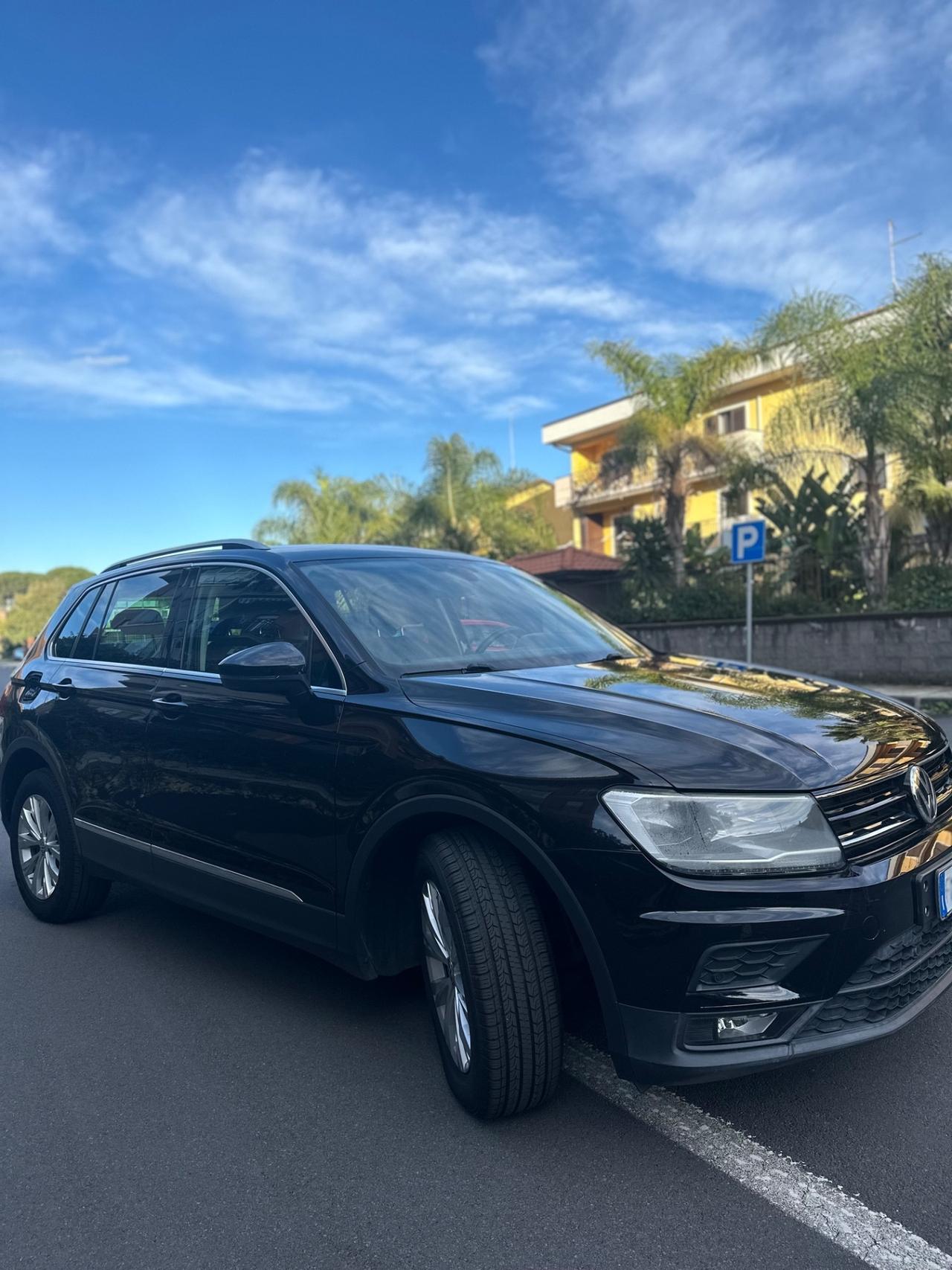 Volkswagen Tiguan 1.6 TDI SCR Sport BlueMotion Technology