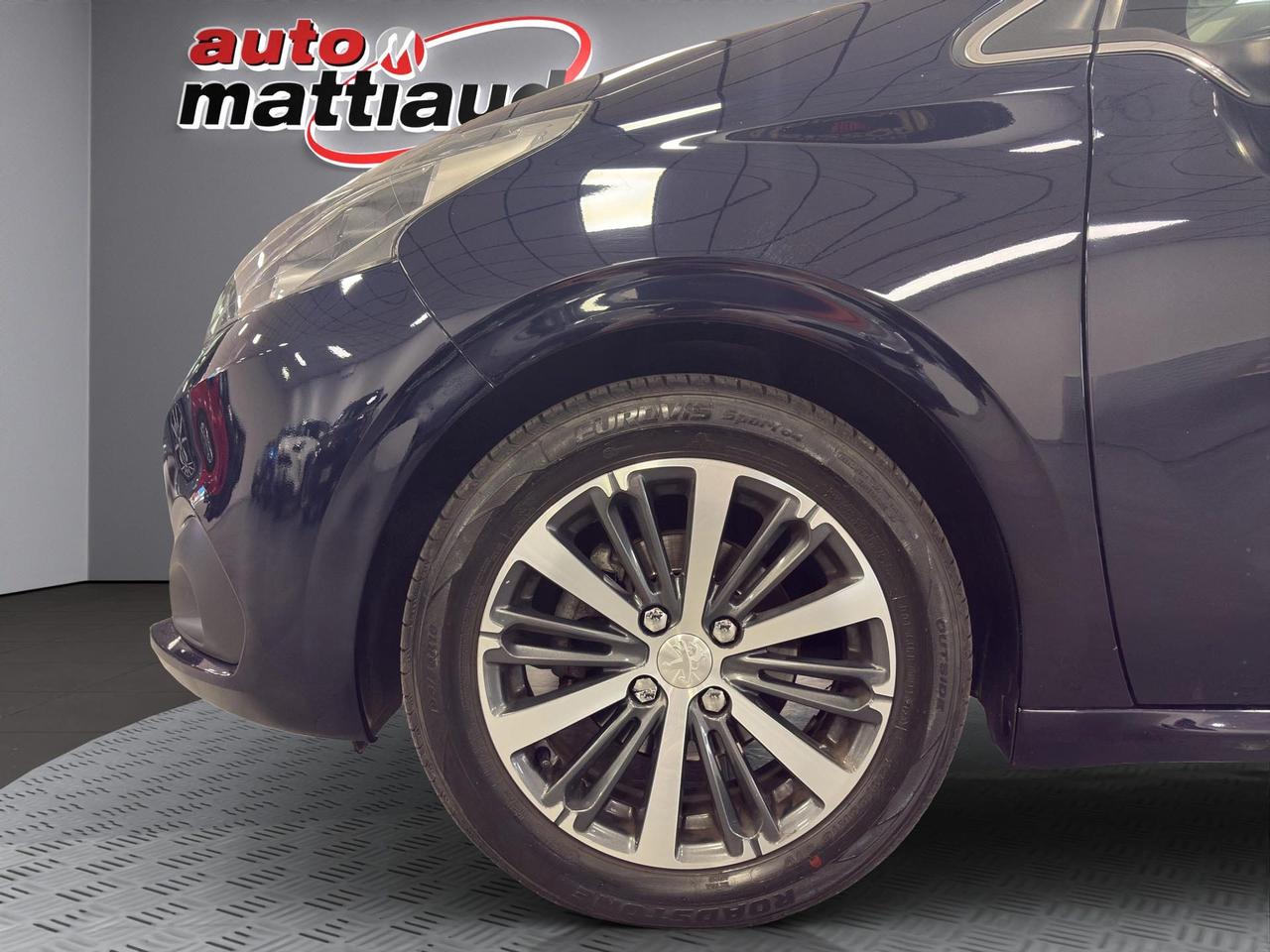 Peugeot 208 5p 1.2 puretech Allure 82cv
