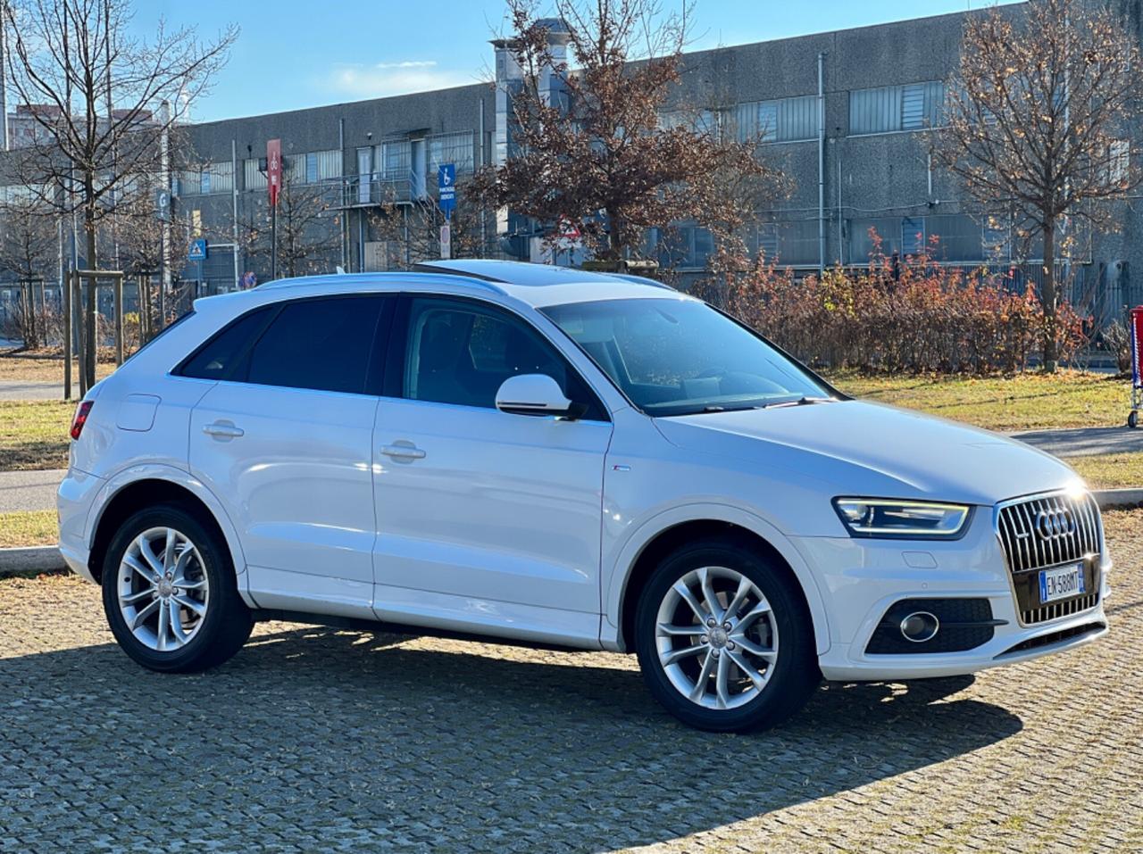 Audi Q3 2.0 TFSI 211CV quattro S tronic S line