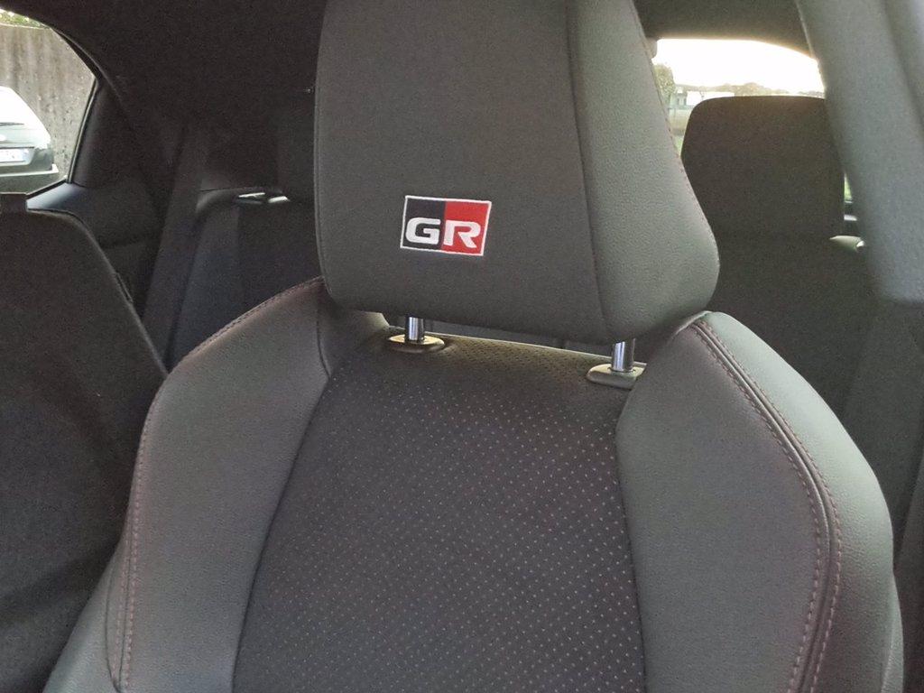 TOYOTA Yaris 1.5h 130 gr sport del 2024