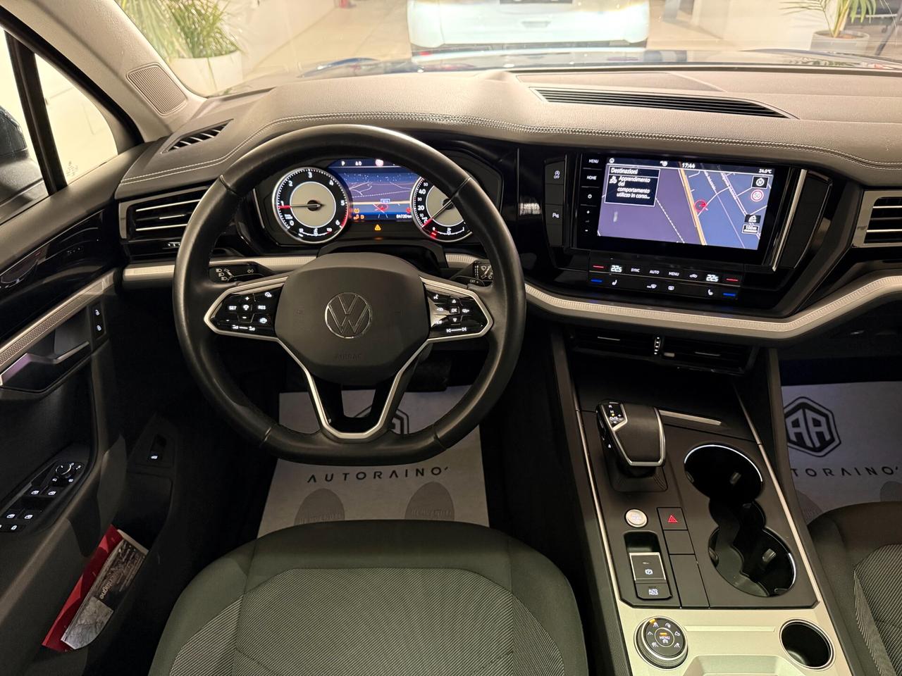 Volkswagen Touareg 3.0 V6 TDI SCR Elegance