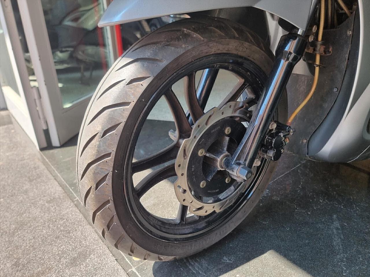 Sym Simply "2" 125 UNICO PROPRIETARIO