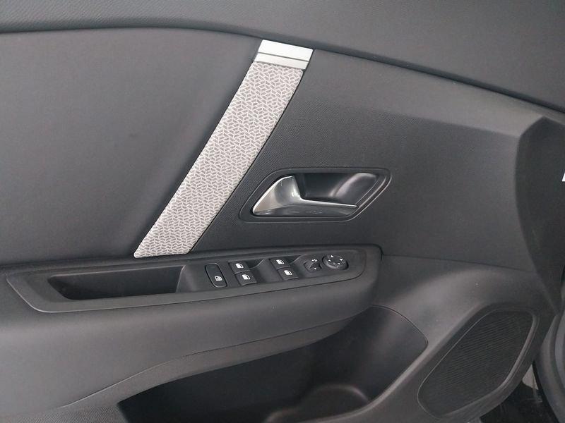 Citroën C4 1.2 puretech Plus s&s 130cv