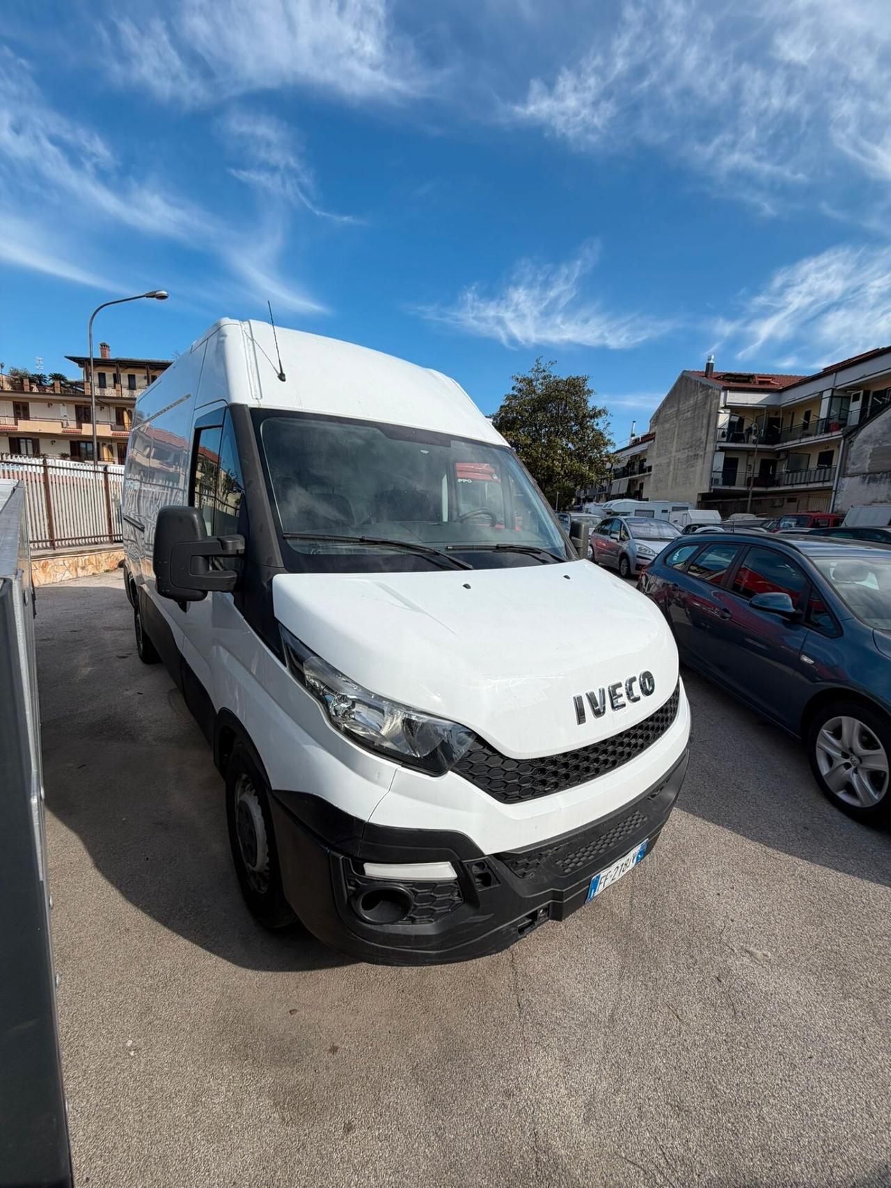 Iveco Daily con 160.000 km