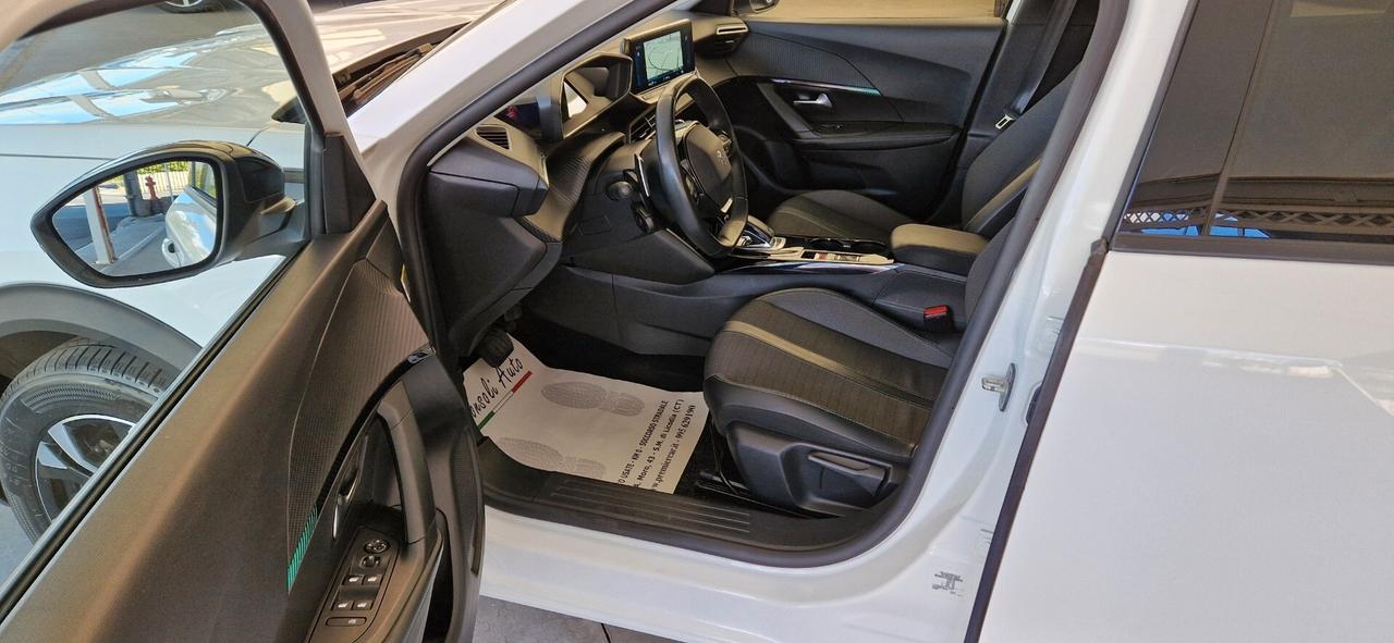 Peugeot 2008 BlueHDi 130 S&S EAT8 GT Pack