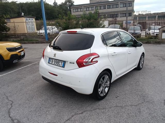PEUGEOT 208 1.4 8V HDi VENDUTA