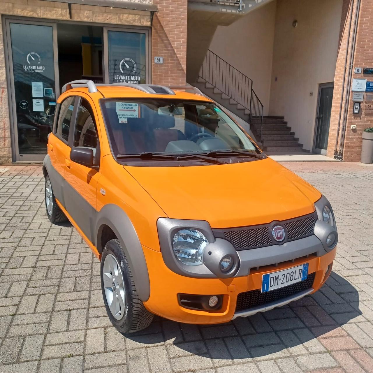 ZERO PROBLEMI PANDA CROSS 4X4 1.3 MJTD INDISTRUTTIBILE