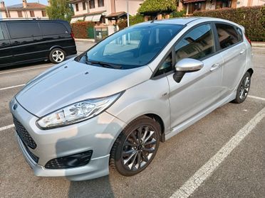 Ford Fiesta 1.5 TDCi 75CV 5 porte ST-Line OK NEOPATENTATI