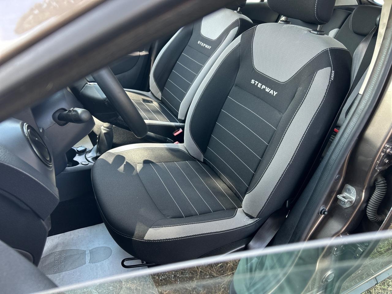 Dacia Sandero Stepway 0.9cc*NAVI*GPL FABBRICA*NEOPATENTATI*