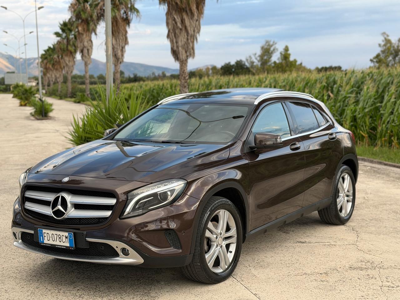 Mercedes-benz GLA 200 d Sport Tetto Garanzia
