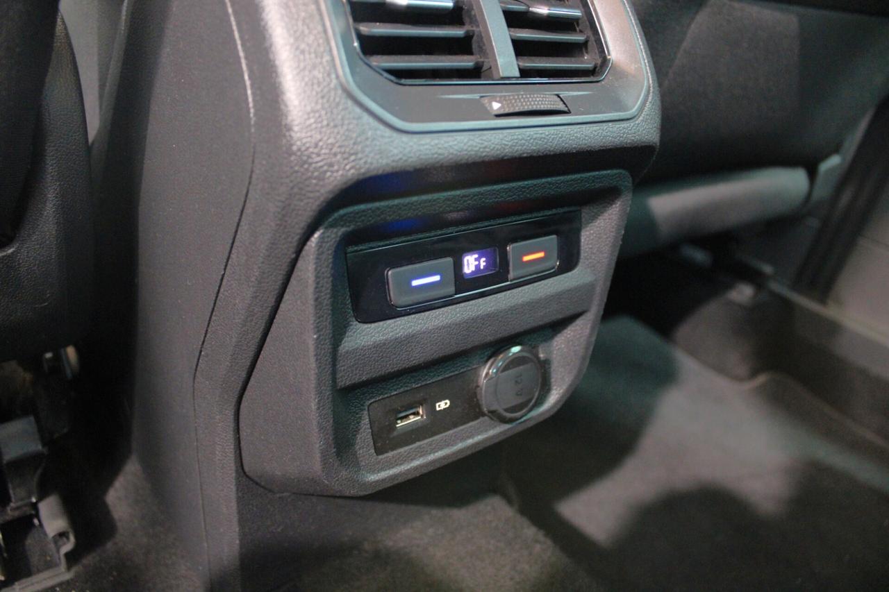 VOLKSWAGEN Tiguan 2.0 TDI R-Line - 2020