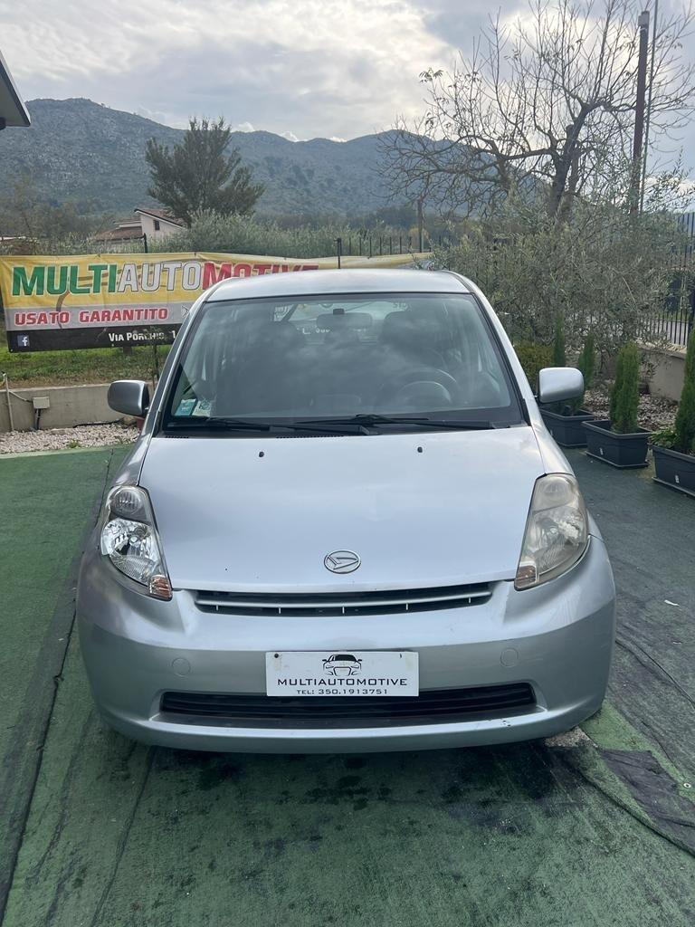 DAIHATSU SIRION