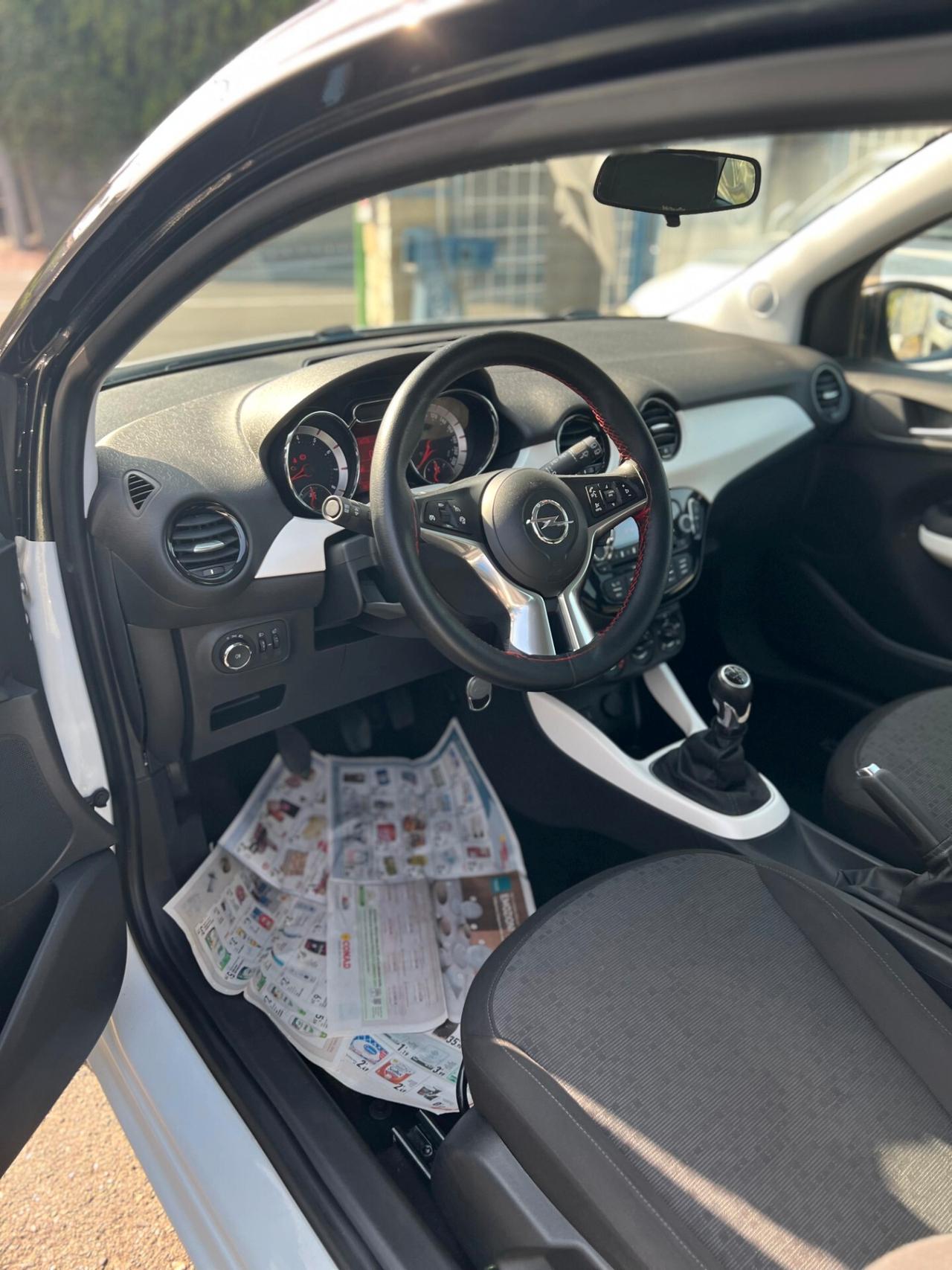 Opel Adam 1.2 70 CV Start&Stop Jam