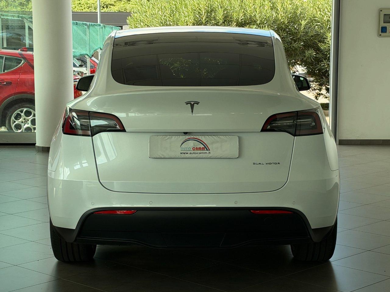 Tesla Model Y Long Range Dual Motor AWD IVA ESPOSTA
