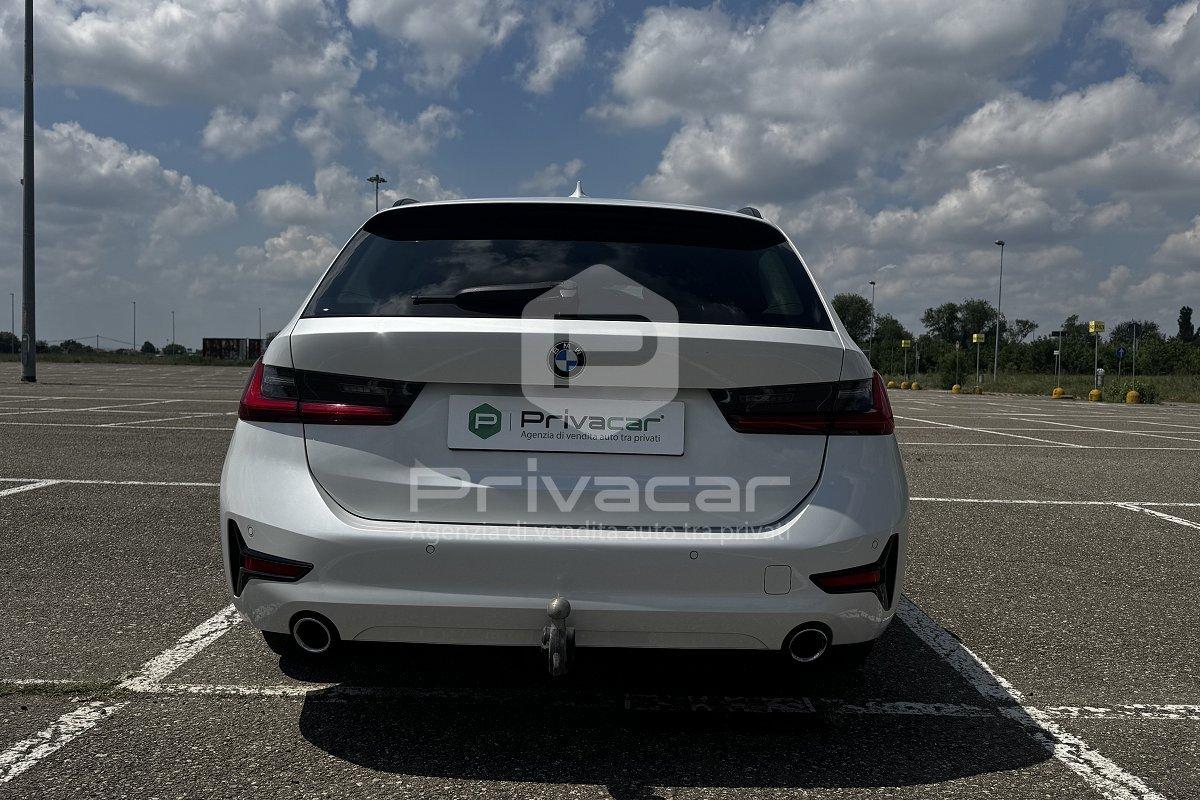 BMW 320d xDrive Touring Business Advantage