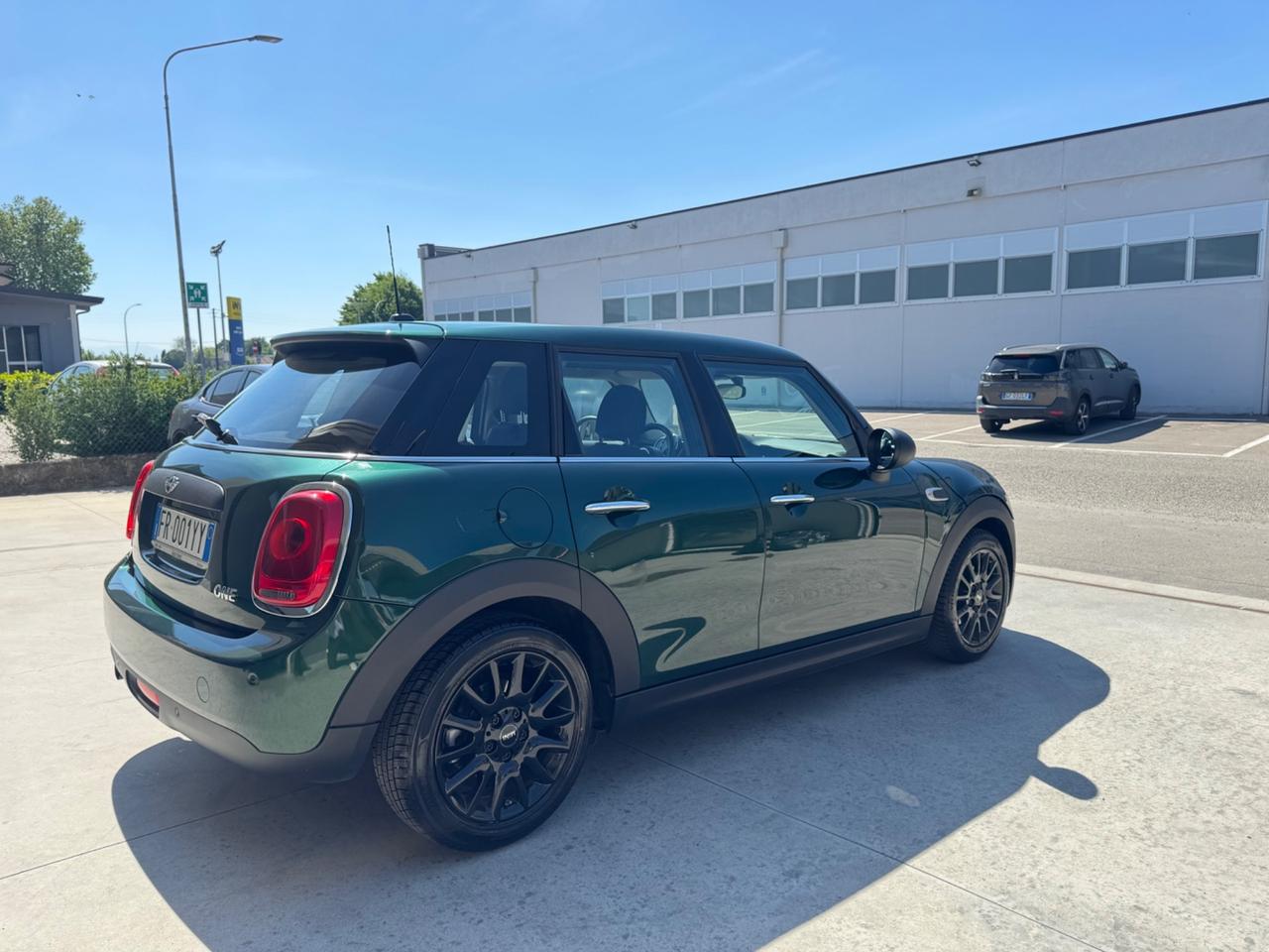 Mini 1.5 One Hype 5 porte Full Service Mini