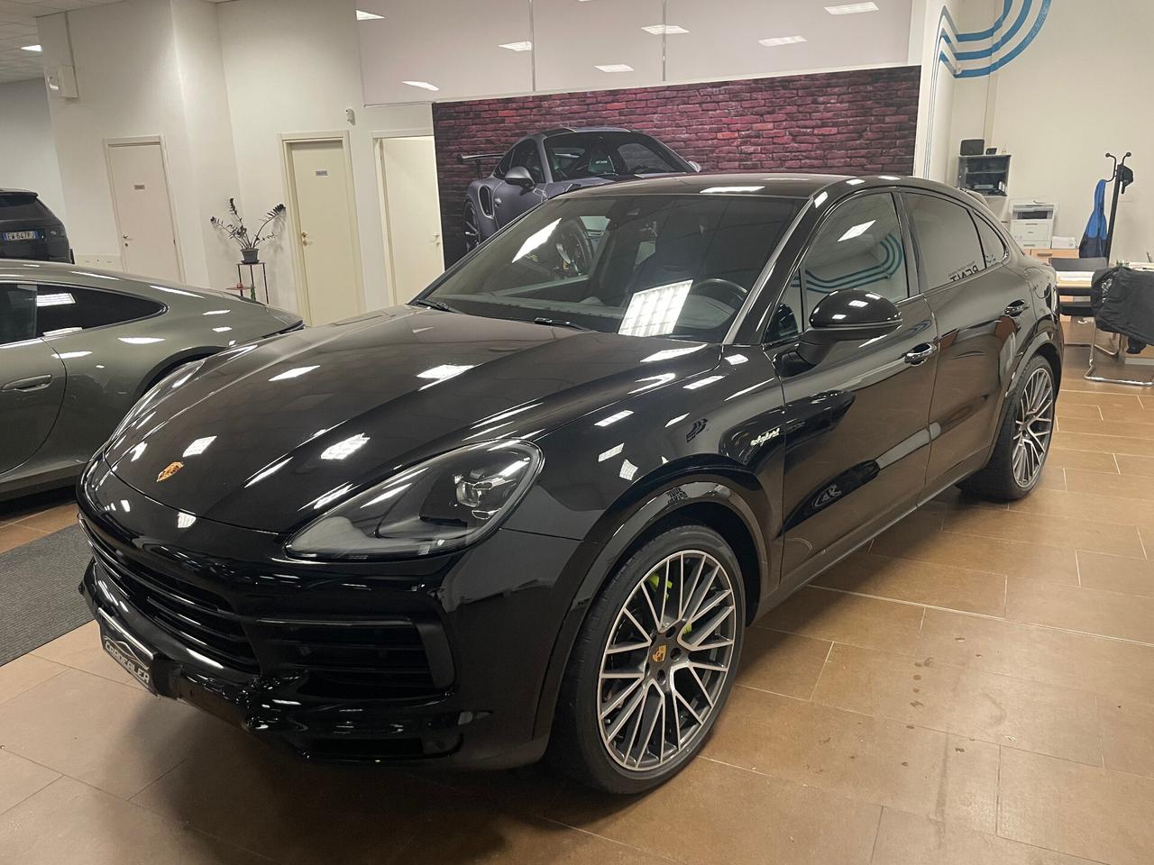 Porsche Cayenne Coupé 3.0 V6 E-Hybrid