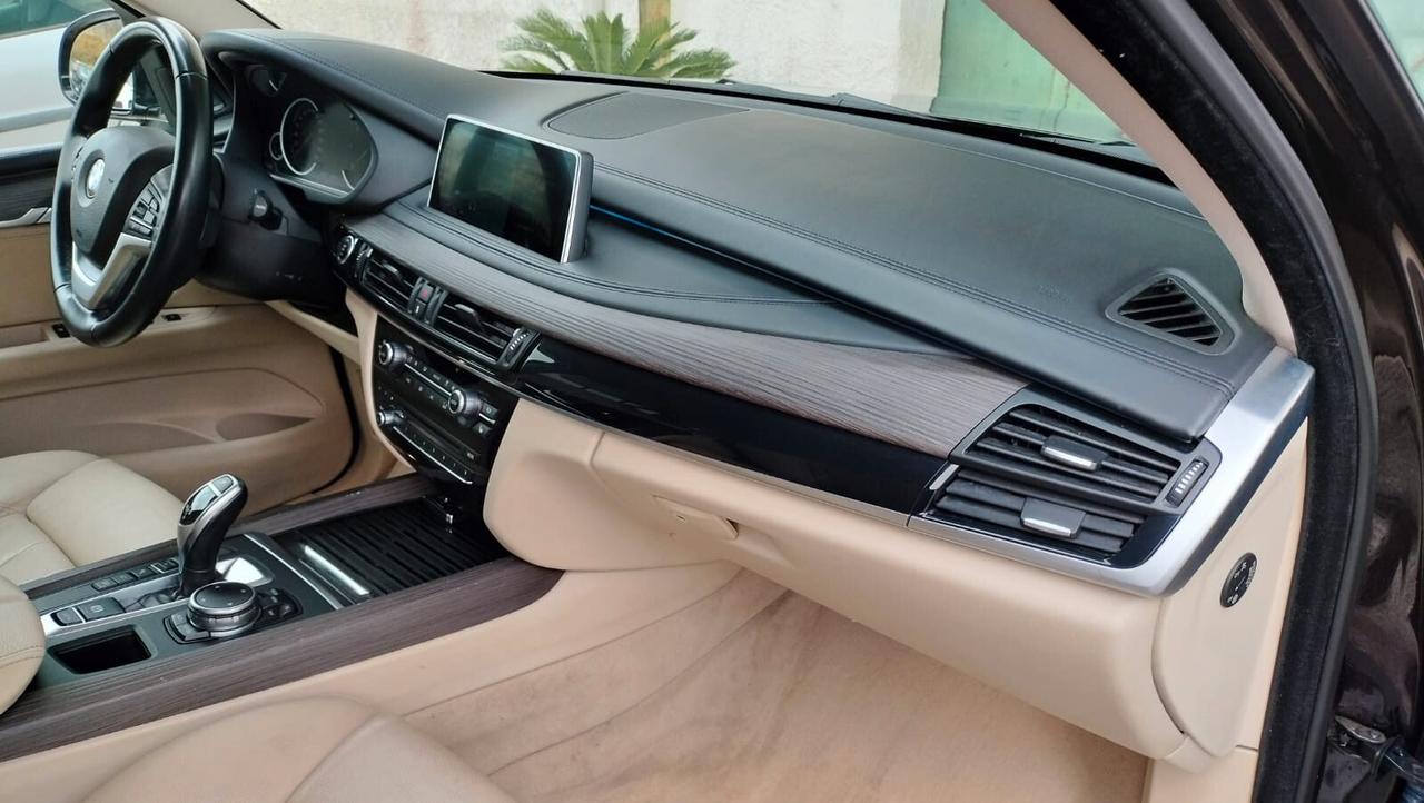 Bmw X5 xDrive30d 258CV Business