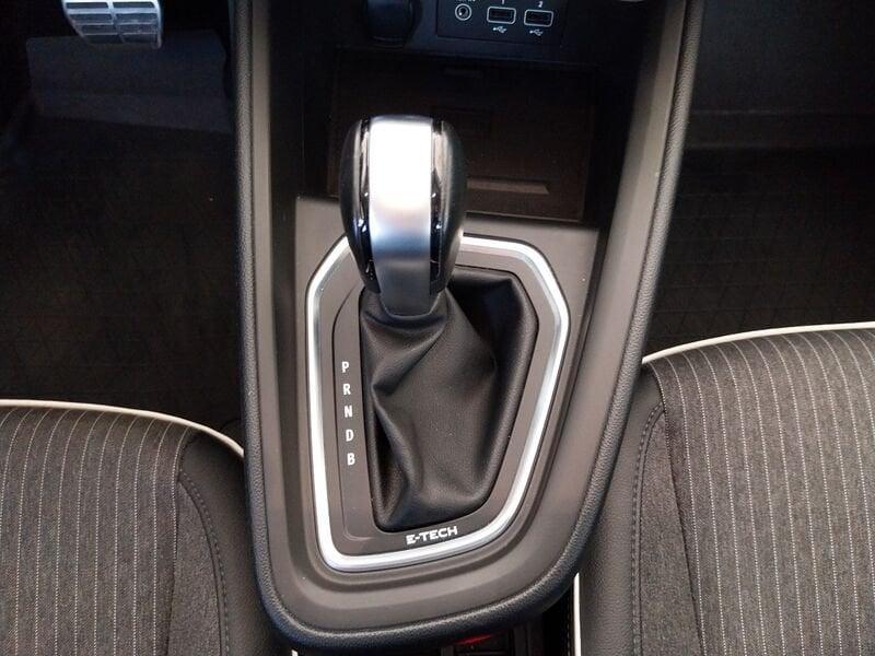 Renault Clio Clio 1.6 E-Tech hybrid Intens 140cv auto my21