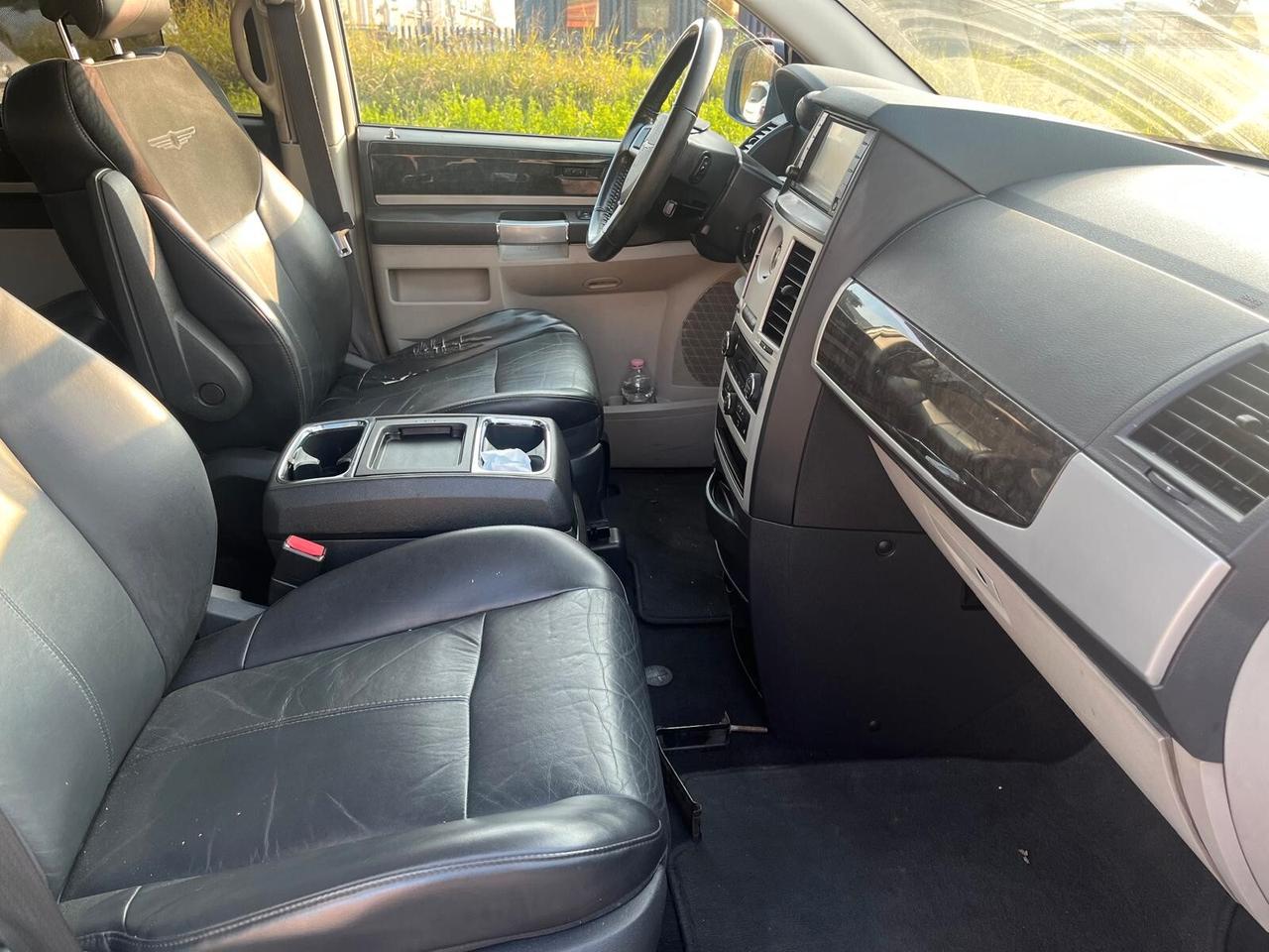 Chrysler Voyager Grand 2.8 CRD DPF Limited