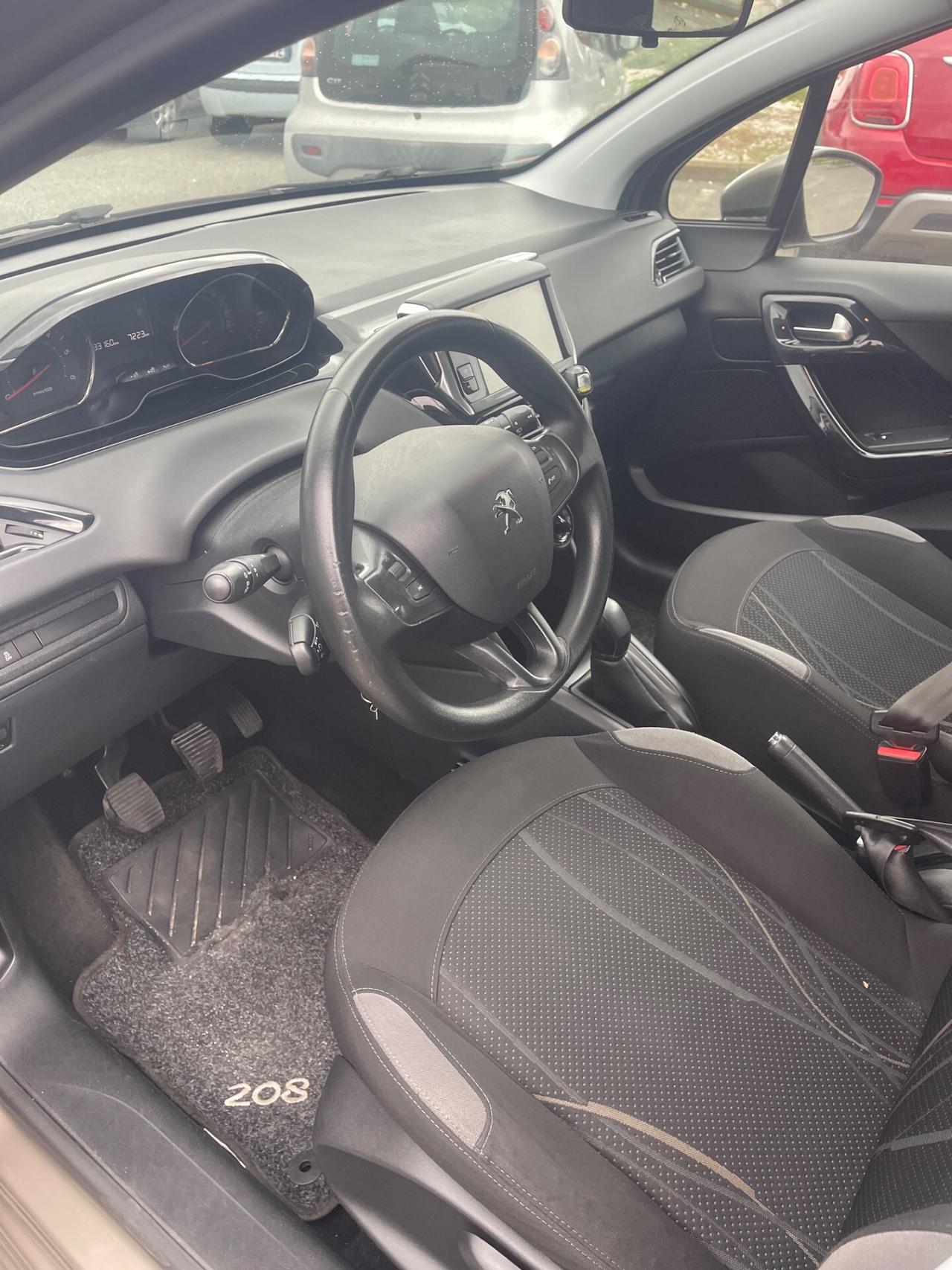 Peugeot 208 1.4 HDi 68 CV 5 porte Active