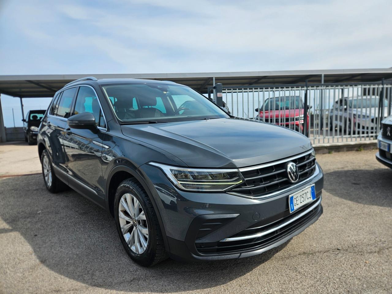Volkswagen Tiguan 2.0 TDI 150 CV DSG Elegance