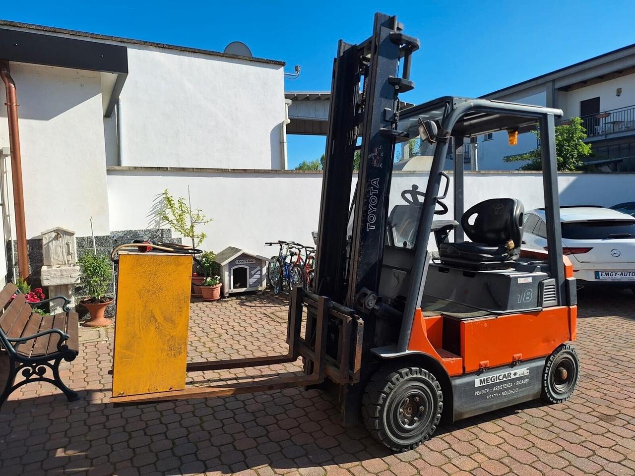 Force Toyota 18 q.li.2004,, Elevatore