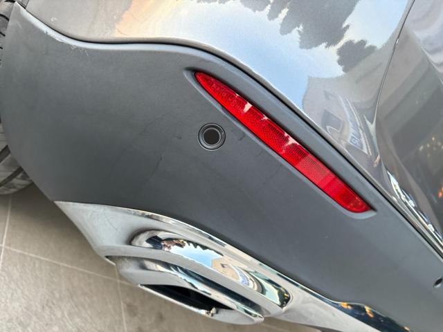 MERCEDES-BENZ GLA 200 d Automatic Sport Plus