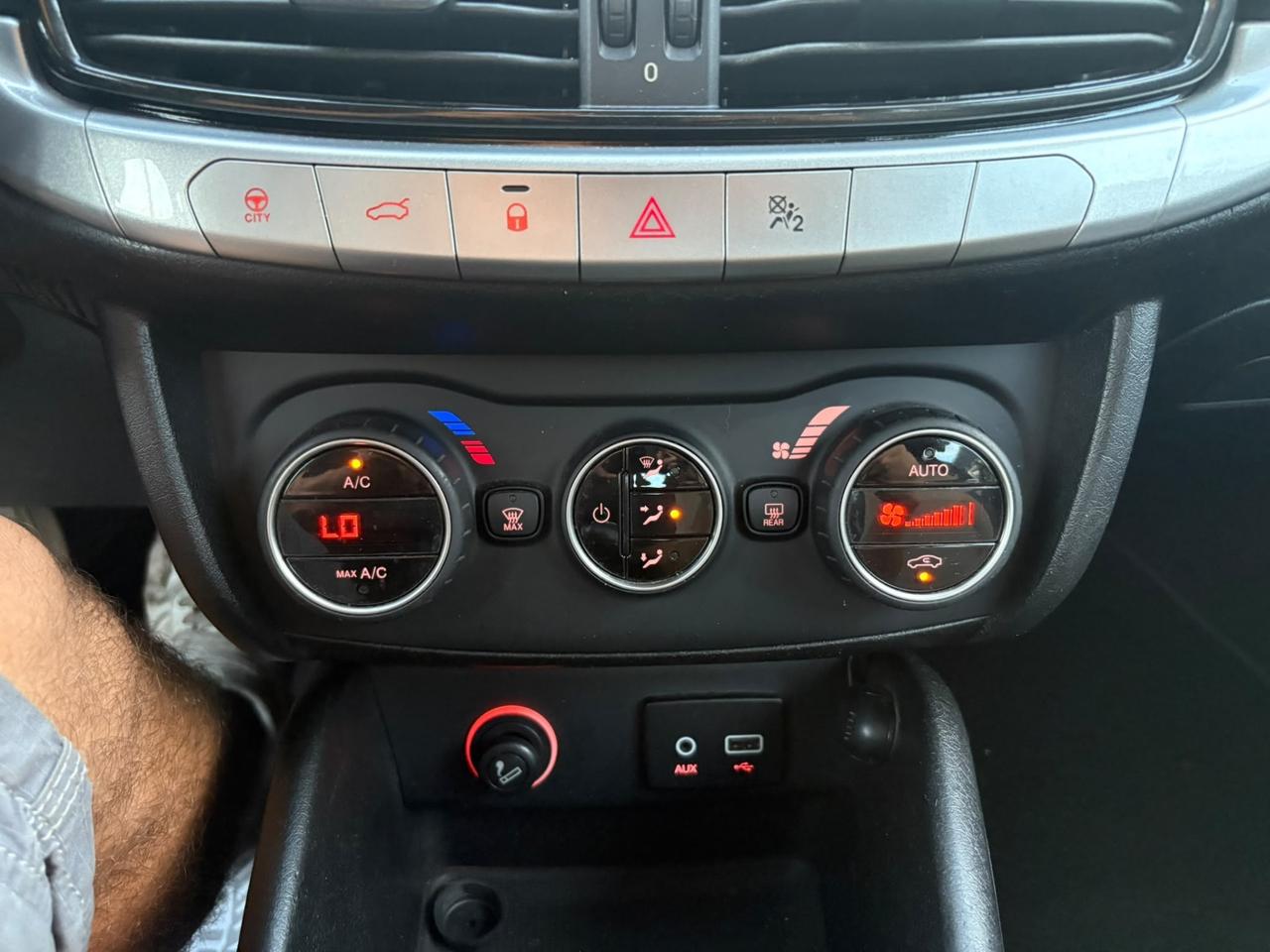 Fiat Tipo 1.6 Mjt Easy Unipro 2016