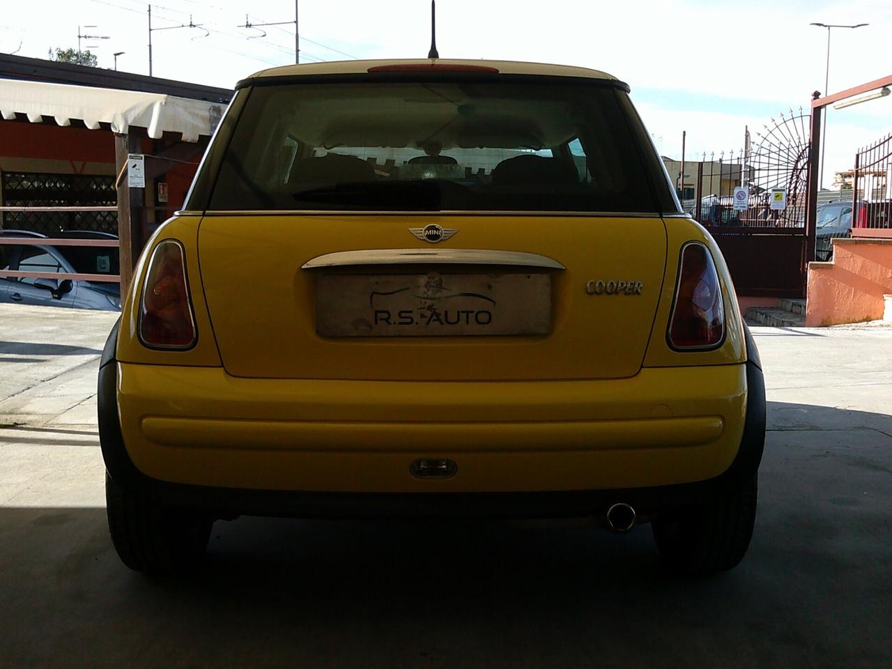 Mini cooper 1.6 ie solo km61000 full 02