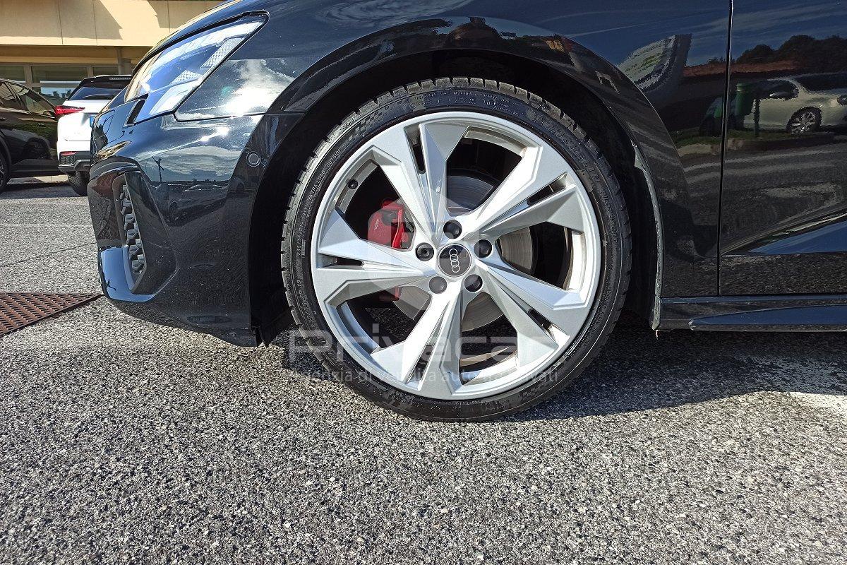 AUDI A3 SPB 40 TDI quattro S tronic S line edition