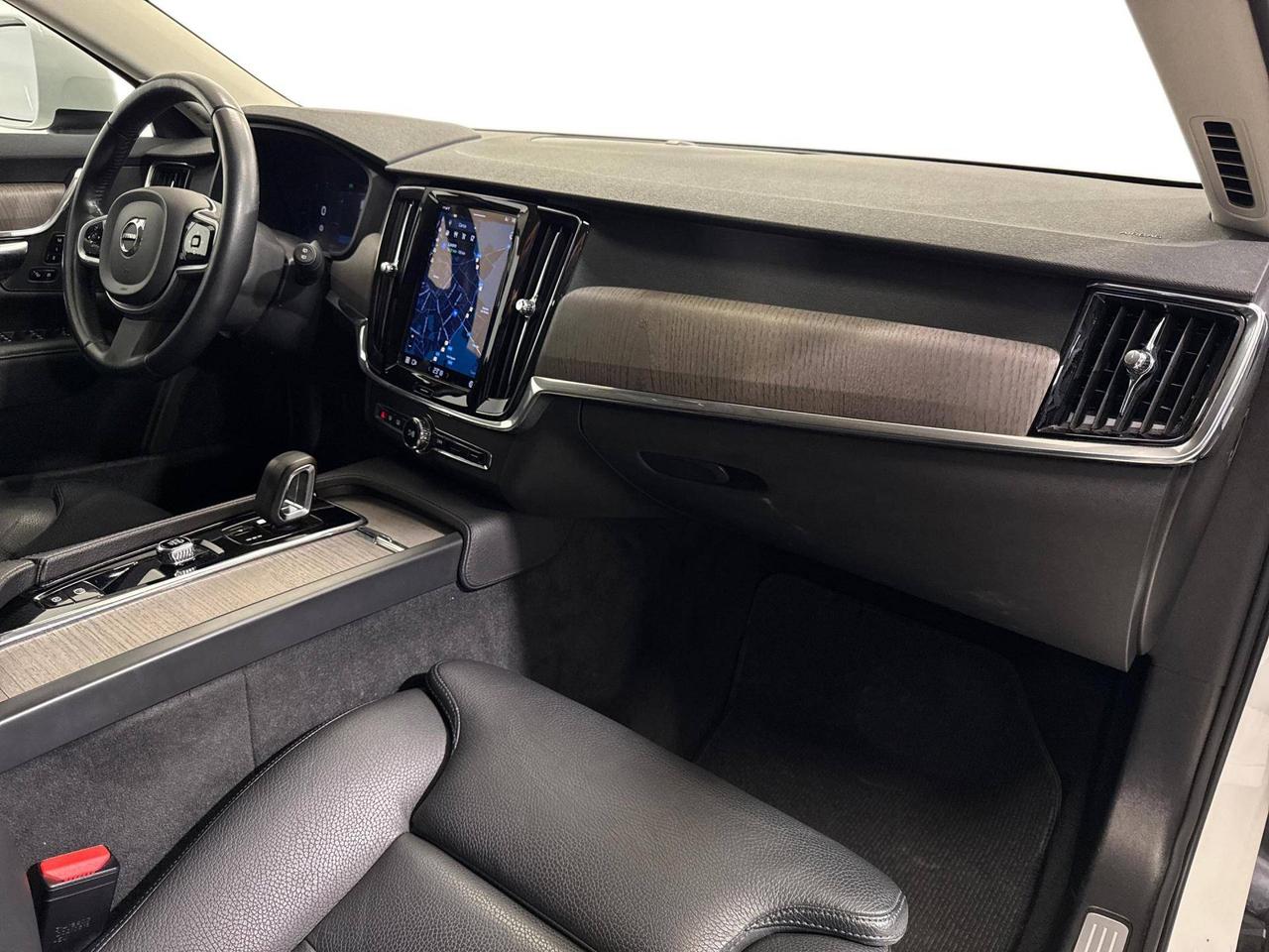 Volvo V90 Cross Country 2.0 b4 Business Pro awd