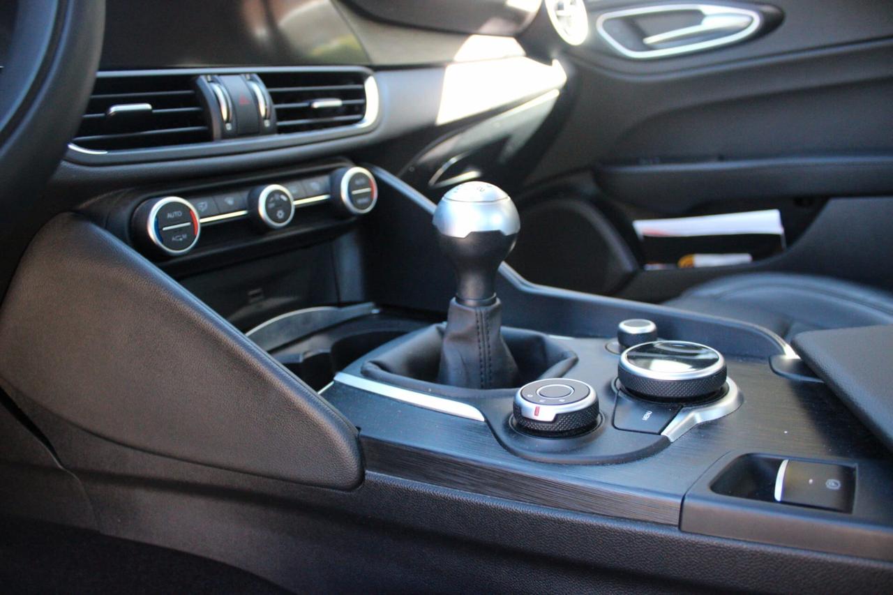 Alfa Romeo Giulia 2.2 Turbodiesel 150 CV Super
