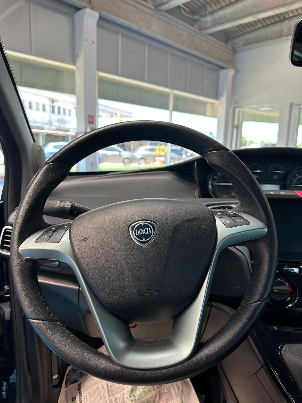 Lancia YPSILON 1.0 Platino 2024 FULL OPTIONAL