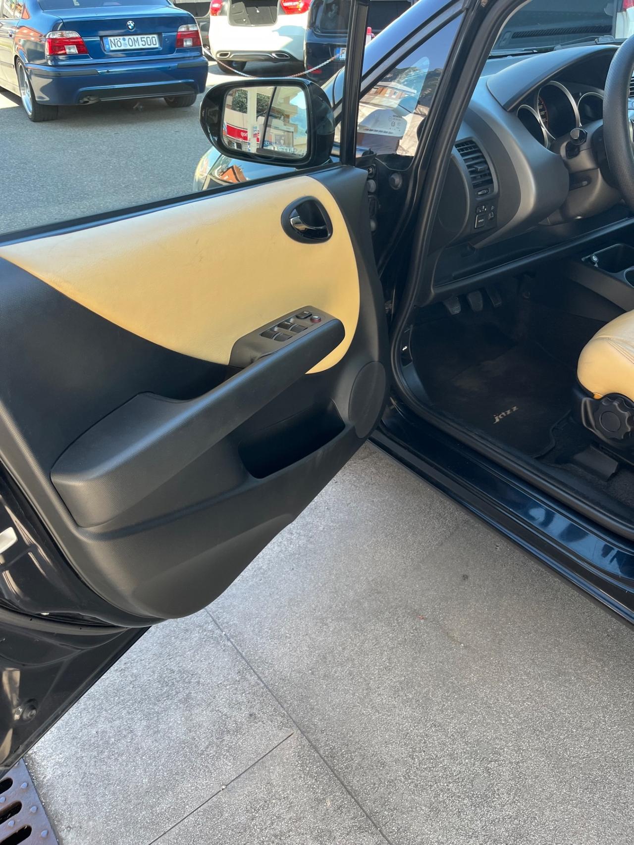 Honda Jazz 1.4 i-DSi 5p.