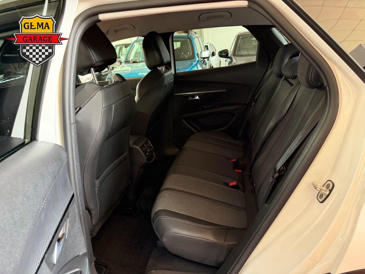 Peugeot 3008 3008 1.2 puretech t Allure s&s 130cv